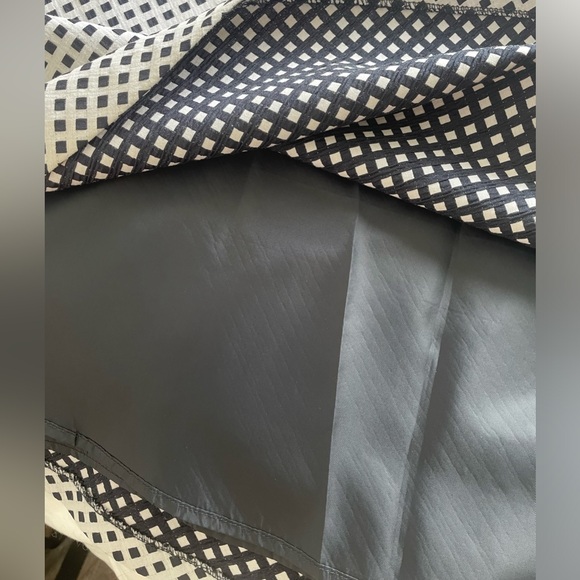 Women’s knee-length Skirt - Picture 4 of 5